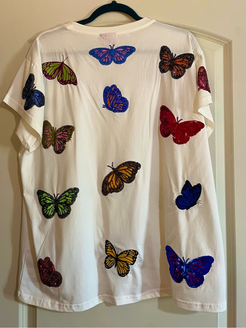 Queen of Sparkles NWT Butterfly Tee. Size Large short sleeve colorful - Picture 10 of 13